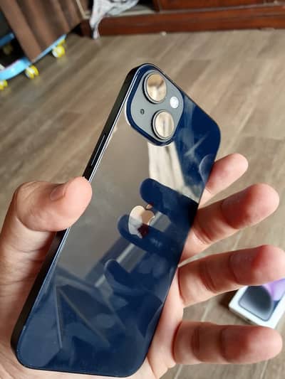 10/10 Iphone 14 256GB in excellent condition