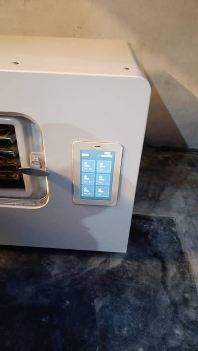 Brand new Freeze Dryer (lyophilizer)