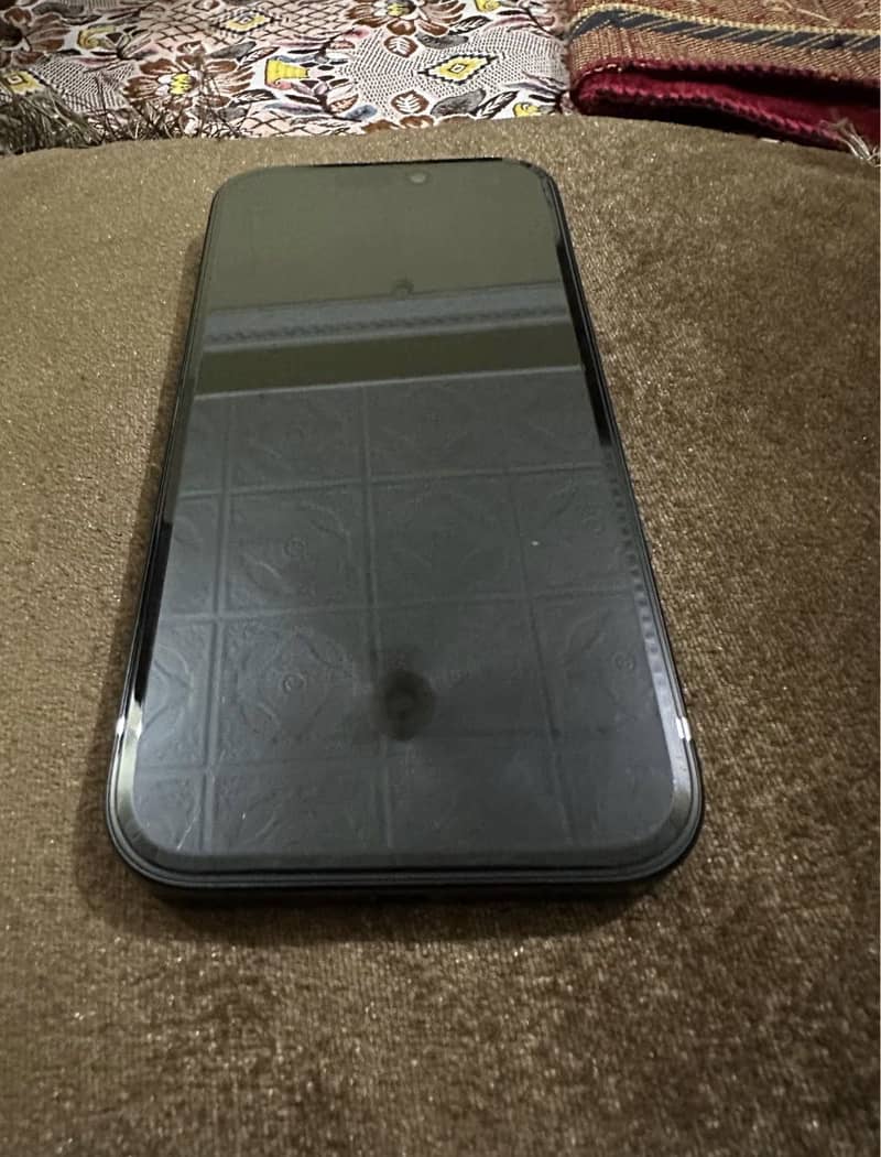 iPhone 16 \ exchange possible only with Apple device 2
