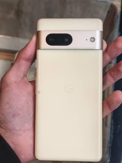 pixel 7 , condition10/10