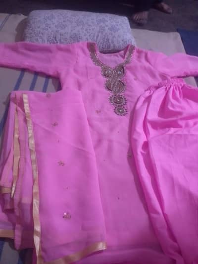 dress Avalible for sale