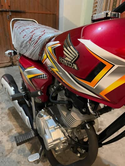 125 2025 model  saff condation