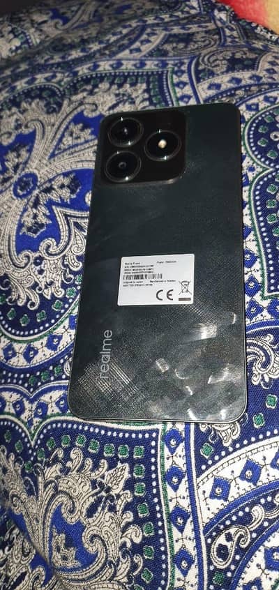 reame c61  4 months of use urgent sale