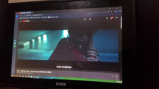 Super 17-inch Wide LED Monitor - HD Display (Clear Condition)