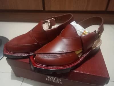 Hand made narozi Peshawari chappal .