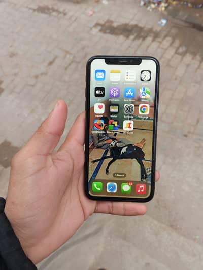iPhone XS 256gb pta approved ha read ad