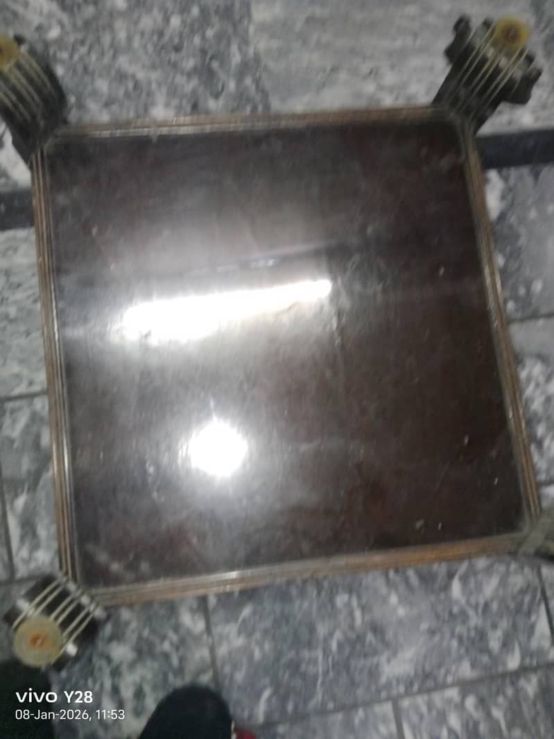 Table condition 10/9 1