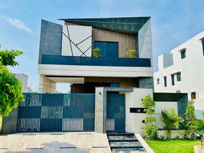 Luxury 12 Marla House For Sale Basement Included Near Lake City Downtown