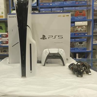 Ps5 slim 1tb disk edition  1 month usedcan be trade with ps4