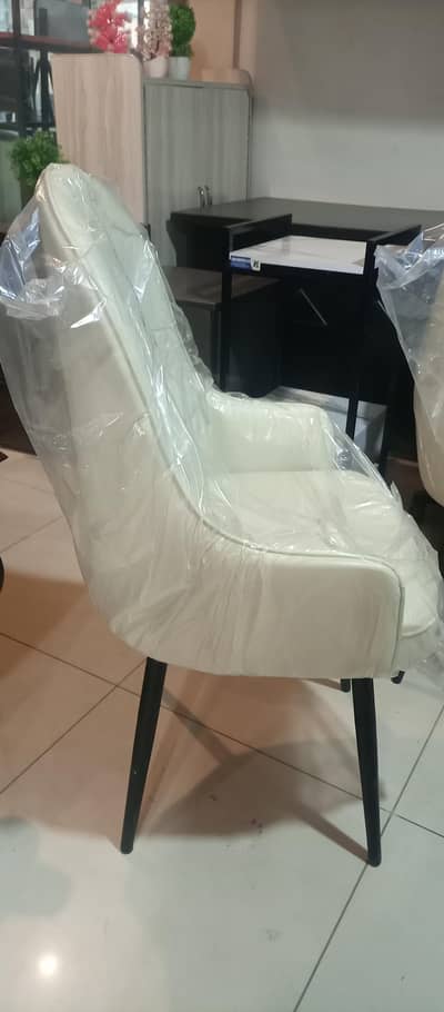 whatsapp 03449864893