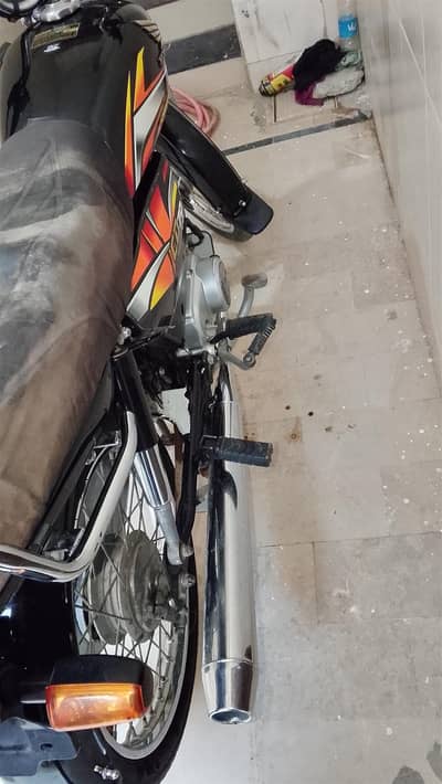 original riding 13073 bike ziyada nahi chali