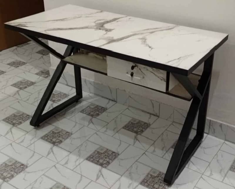 Computer Table/Gaming Table/Office Table 0