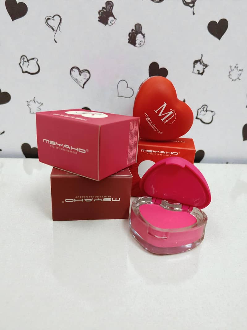 Heart shape blushes 0