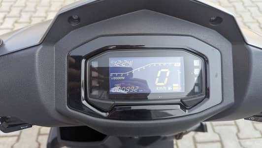 United 100cc Scooty petrol