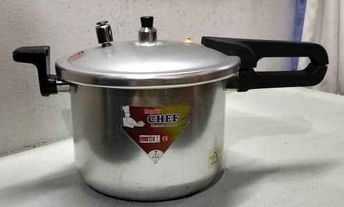 original majestic pressure cooker 7 ltr