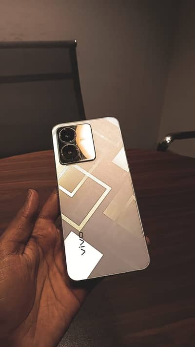 Vivo Y22 – Excellent Condition | Smooth Performance