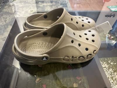 crocs size m 10 w 12