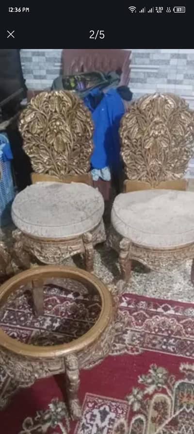 dewan sofa with 2 chairs and coffee table