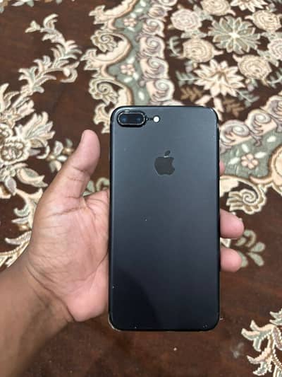 Iphone 7plus 128 gb official pta approved bettery health100 no fault