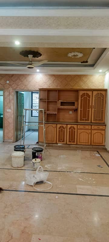 10 Marla Upper Protion With Car Parking For Rent