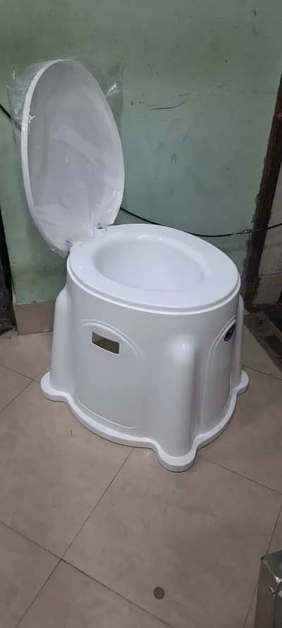Foldable Commode Chair Toilet Chair for Sale In Karachi