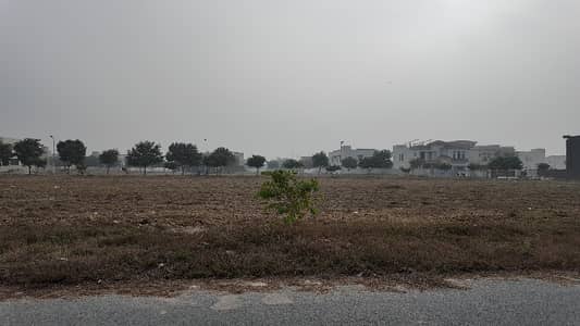 "Your Dream Retreat: Plot No. 1260, Block W, DHA Phase 7 Beckons"