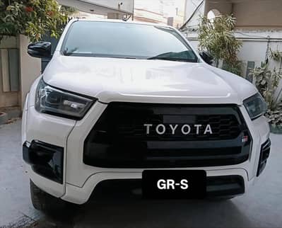 Toyota Revo GR-S