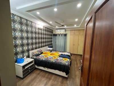 9 Marla House In Eden Avenue Extension