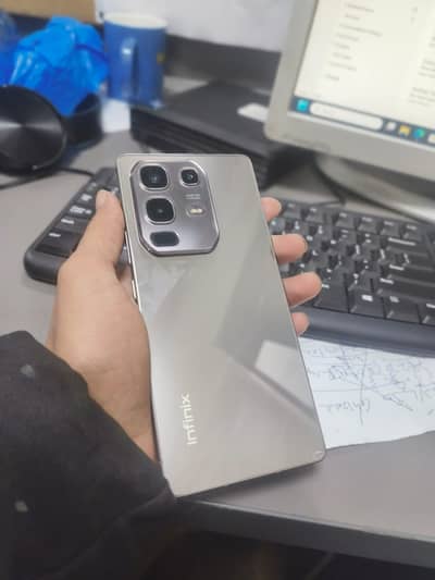 Infinix Note 50 condition 10/10