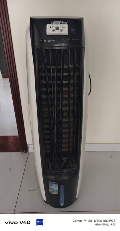 Geepas room. cooler , Repair needed