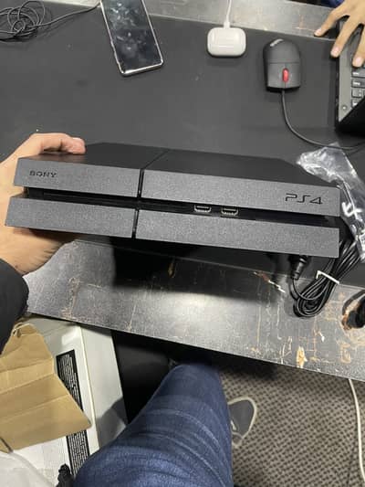 Ps4 Fat Jaibreak 500GB with Original Controller & Games