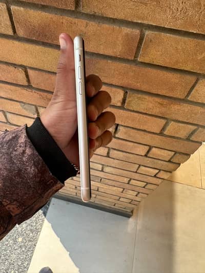 iPhone 11 128GB PTA FOR SALE IN ISLAMABAD