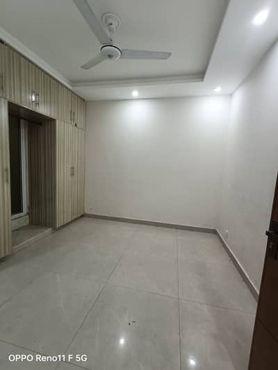 Bahria Town Phase 7 10 Marla Ground Portion For Rent Available.