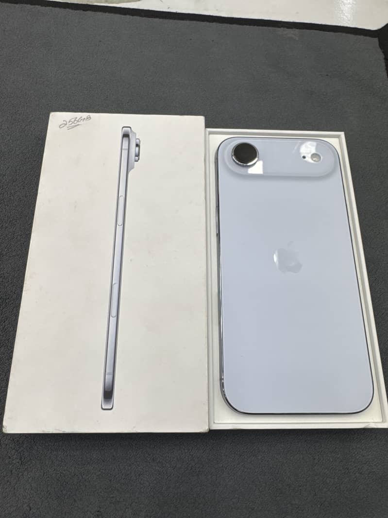 Iphone 17 Air 0