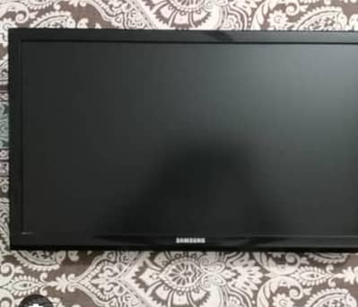 Samsung led 32 inch . . . . . whtsap 03165814560