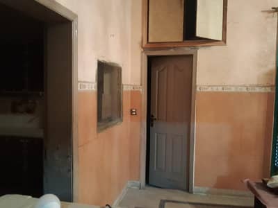 good location security cameras  wide street near police station