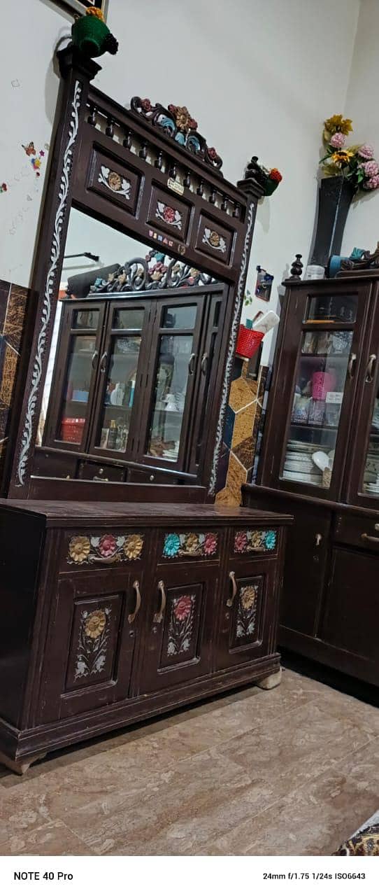 bed dressing table side tables 0