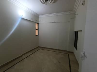 Flat Rent 2 Bed dd 3rd Floor Lift West Open Line Water No Load Shading