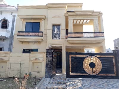 Get In Touch Now To Buy A Good Location House In Master City - Block B Gujranwala