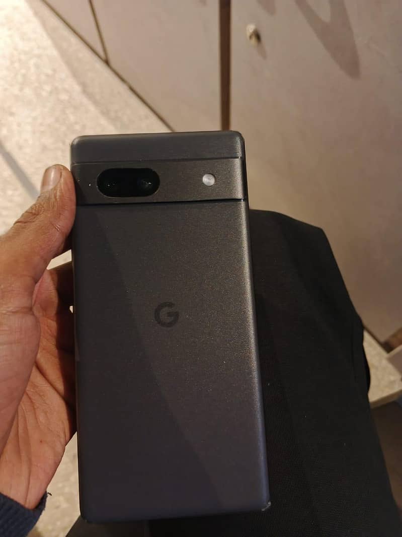 google pixel 7a 4