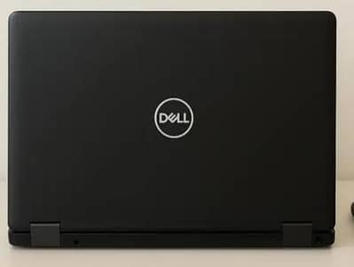 Dell black laptop i5 8th(not USED in Pakistan imported from UAE.
