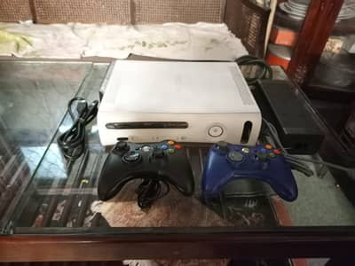 Xbox 360 jtag with 220 games