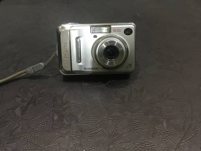 Mini camera 0