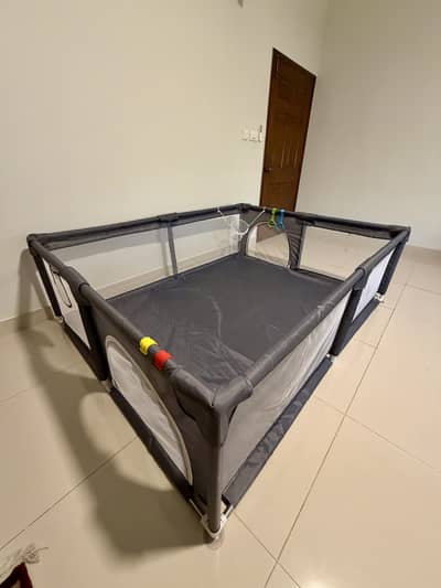 Snug n Play Baby Toldder Playpen