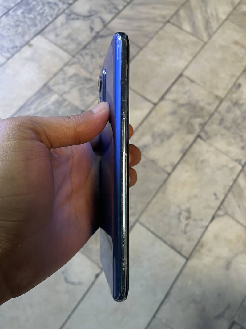 One Plus 9 (Global Version) 1