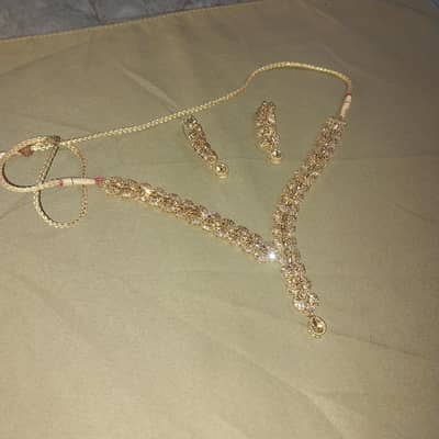 a very nice set of necklace