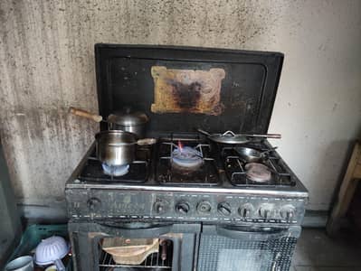 cooking range stove
