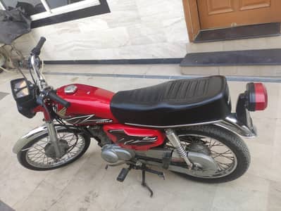 honda 125/2021 model panjab num alk doucments clear