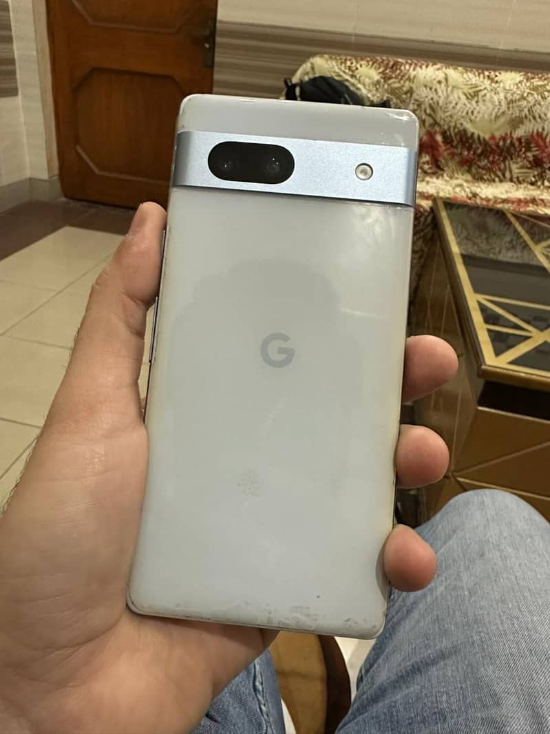 Google pixel 7A 5