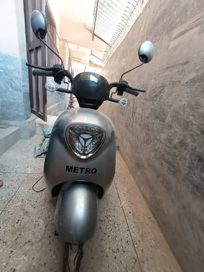 Metro A7 Three Wheeler for sale